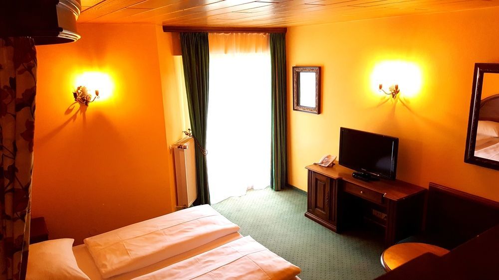 Hotel Hahnbaum Sankt Johann im Pongau Dış mekan fotoğraf